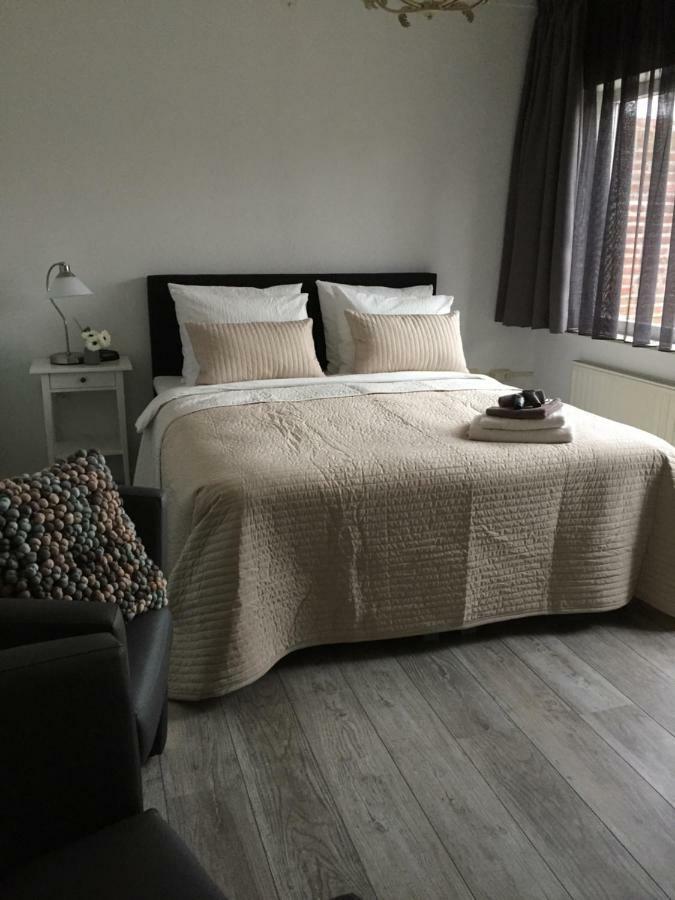 Bed And Breakfast Loft24 Heerlen Kültér fotó