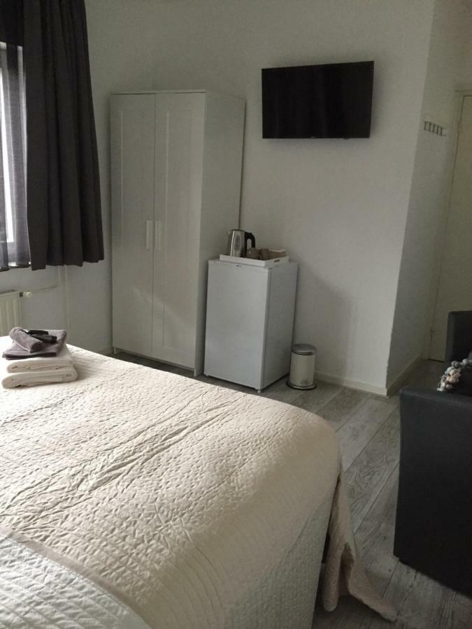 Bed And Breakfast Loft24 Heerlen Kültér fotó