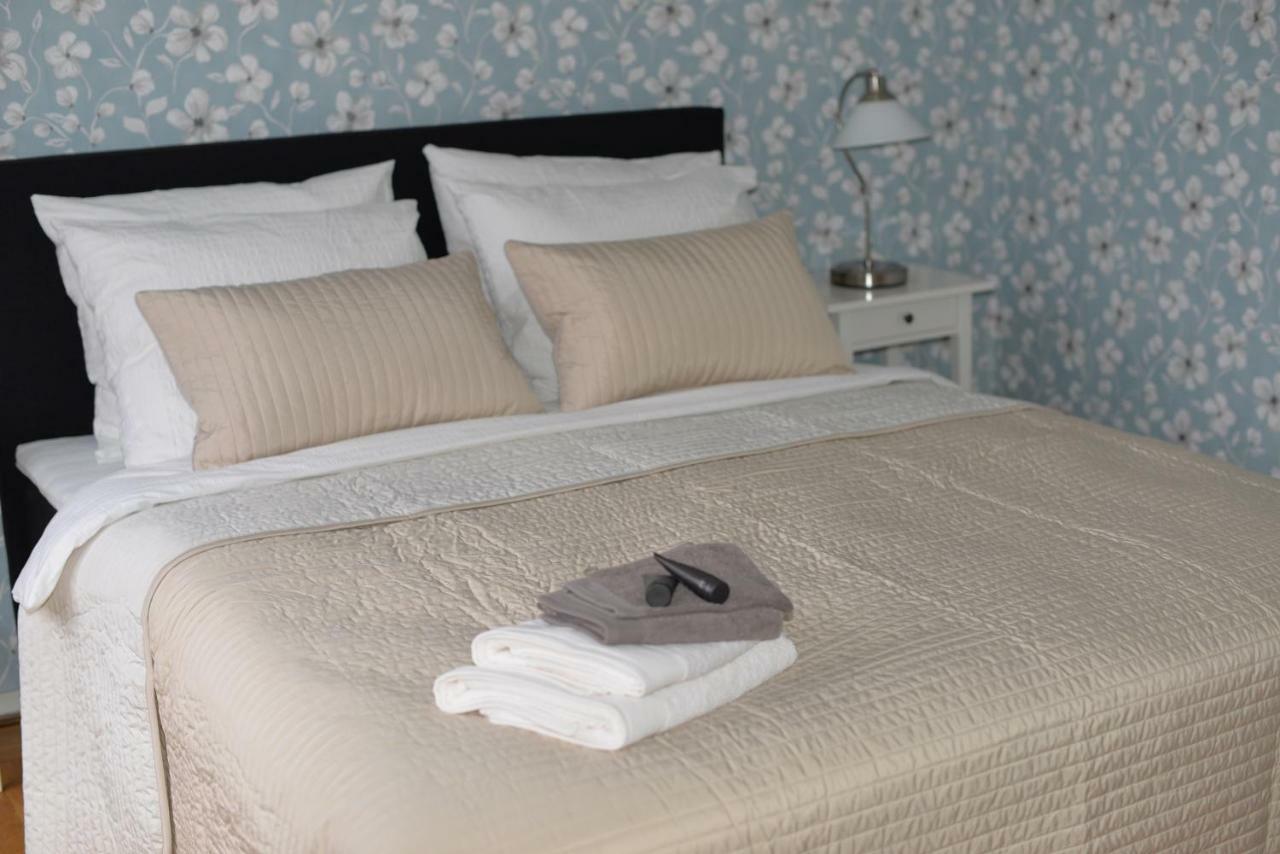 Bed And Breakfast Loft24 Heerlen Kültér fotó