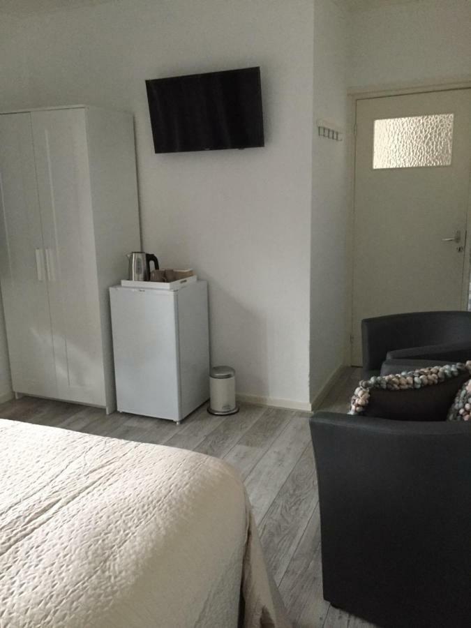 Bed And Breakfast Loft24 Heerlen Kültér fotó