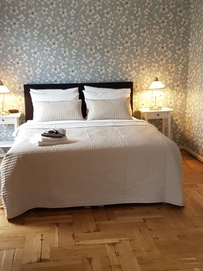Bed And Breakfast Loft24 Heerlen Kültér fotó